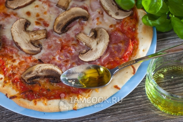 Ricetta per la salsa di pizza all'aglio