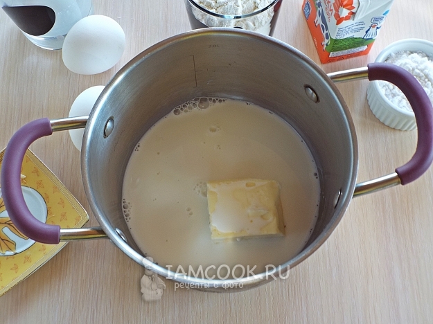 שים את החמאה בחלב