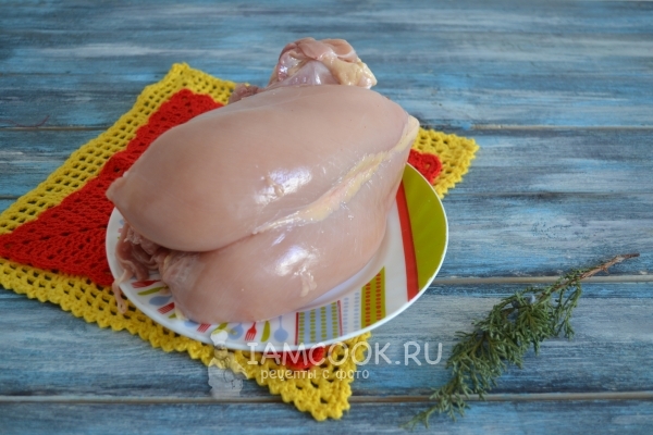 Odvojite kožu piletine