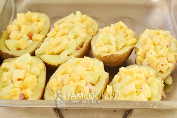 Sýrové kostky v bramborách
