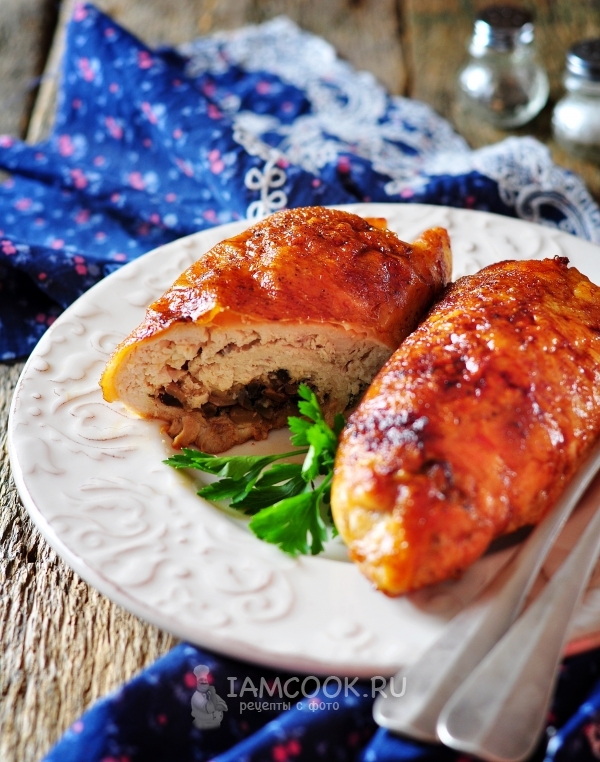 תמונה של פילה עוף עם פטריות בתנור