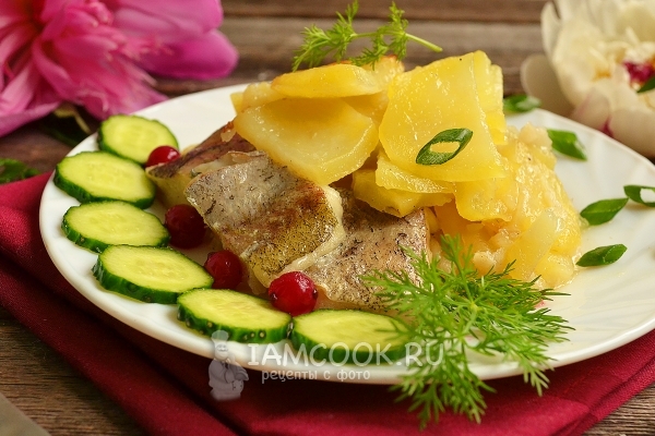Receta de filetes de abadejo con patatas en el horno