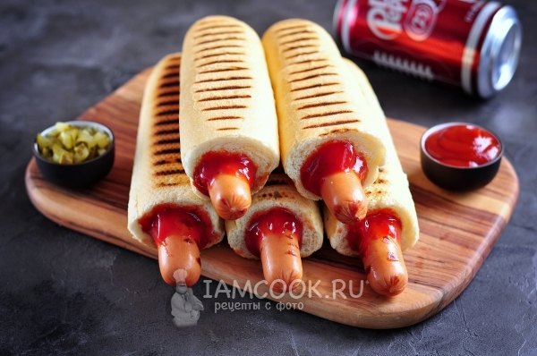 The recipe of the French hot dog
