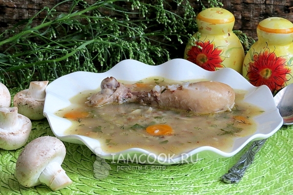 Recipe for buckwheat soup with mushrooms and chicken