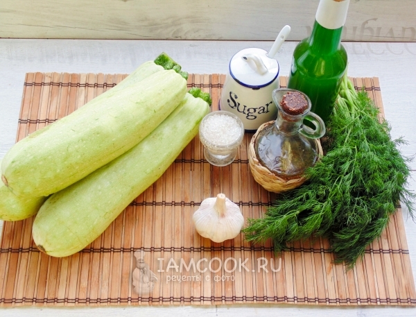 Ingredienti per zucchine in coreano