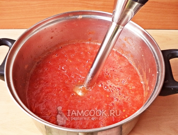 Puhdista tomaatin massa
