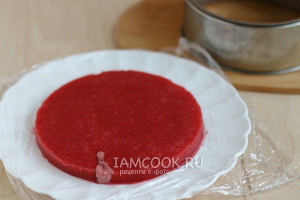Снимка на ягодов конфит за торта