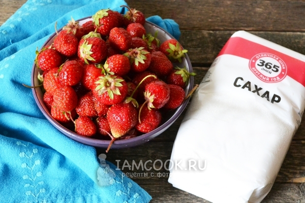 Συστατικά για τη στιφάδο φράουλα σε κατσαρόλα