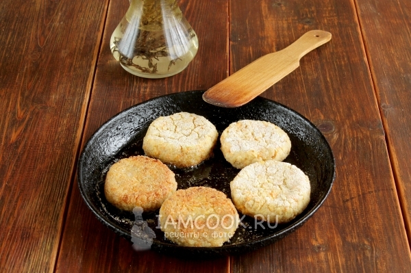To fry cutlets