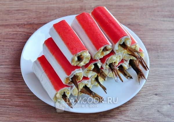 Photo of crab sticks stuffed with cheese and sprats