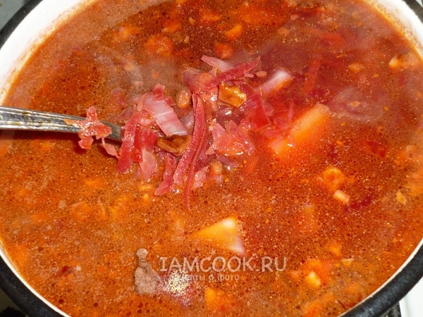 红色罗宋汤与樱桃的食谱