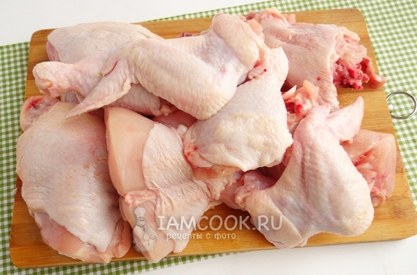 Изрежете пилето на резени