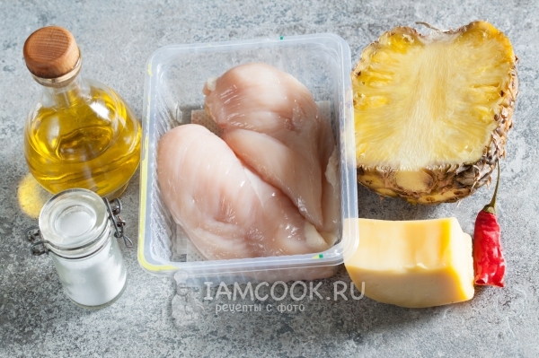 Ingredients for chicken chops with pineapple and cheese