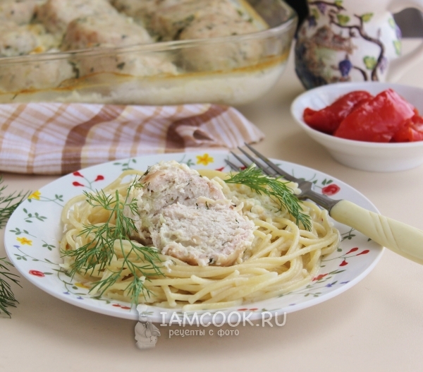 Chicken meatballs in creamy sauce in the oven