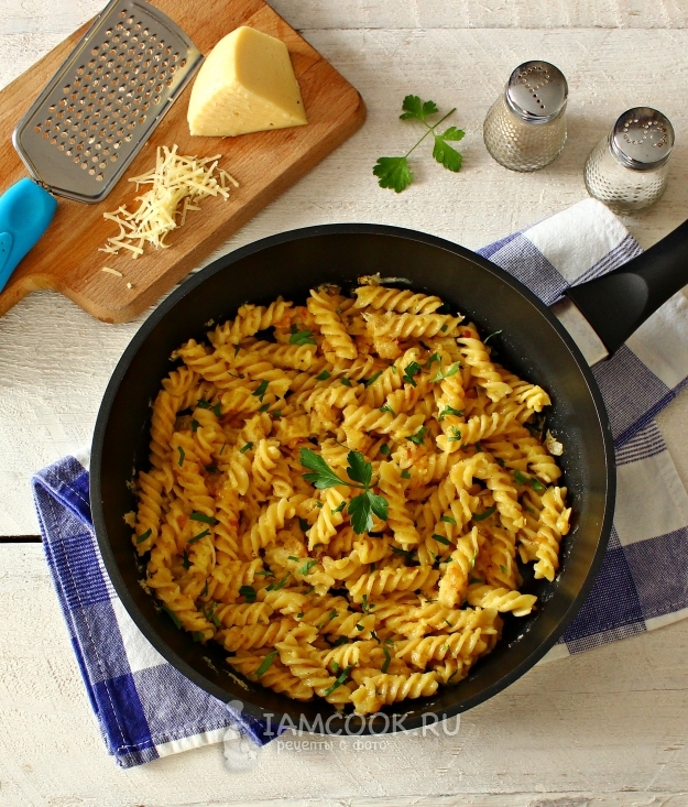 Recepti za tjesteninu s jajima i sirom u tavi