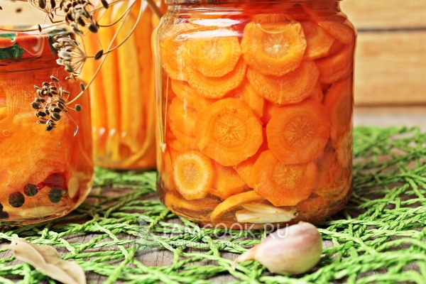 Ready carrots, marinated for the winter without sterilization