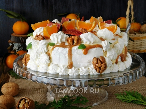 नमकीन कारमेल के साथ गाजर केक का फोटो