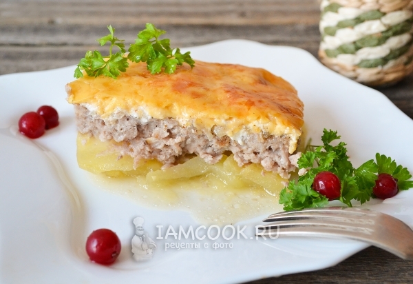 Photo of meat in French with potatoes and minced meat