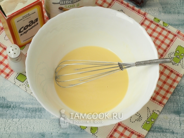 Batir el yogurt con huevo