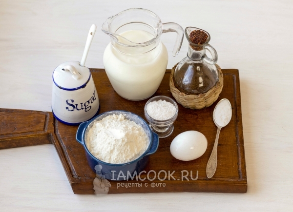 Ingredientes para deliciosos crepes deliciosos en yogur