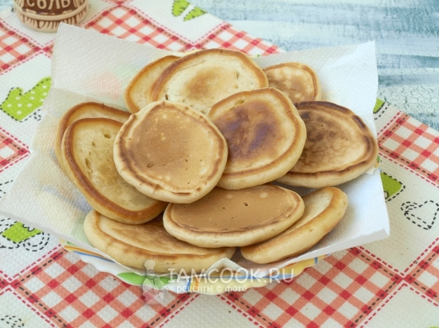 Pancake pronti con latte acido senza uova