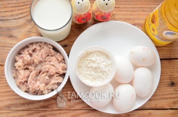 Zutaten für Omelett mit Hackfleisch im Ofen