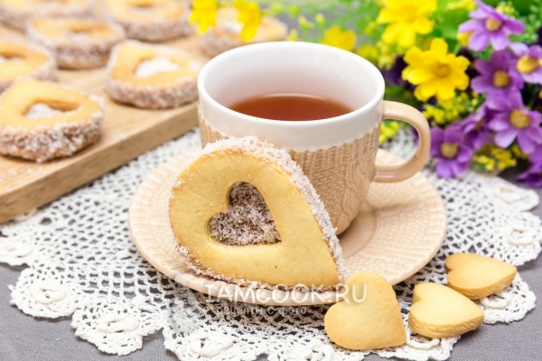 Photo of a cookie with boiled condensed milk