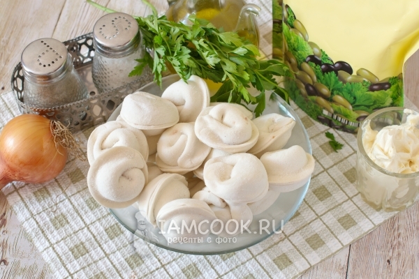 Zutaten für Knödel gebacken mit Käse und Mayonnaise im Ofen