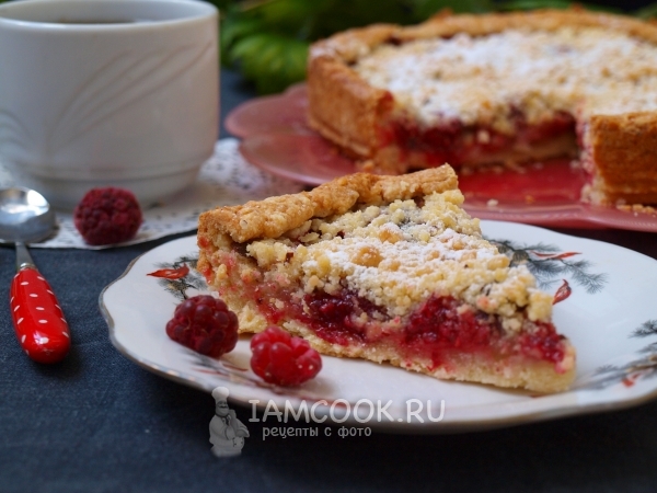 Recipe for short pie cake with raspberry