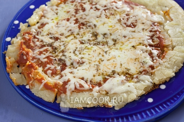 Recipe for gluten-free pizza in a pan without flour