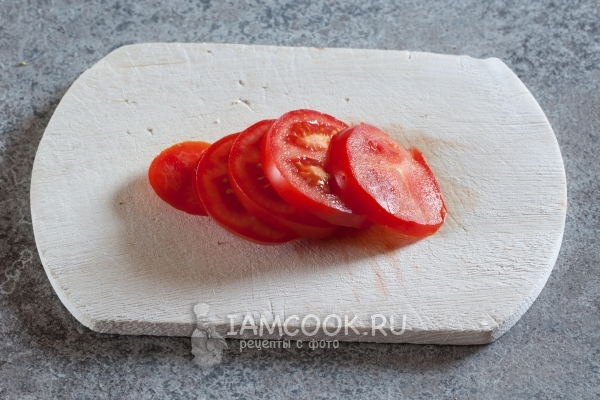 Potong tomatnya
