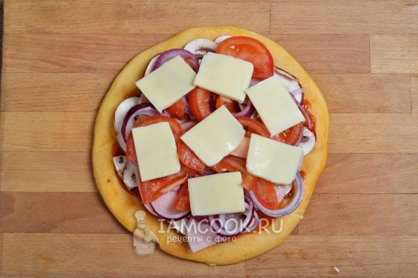 Laita tomaatti ja juusto