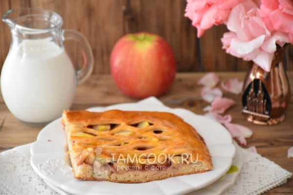 りんごとジャムのあるパイのレシピ