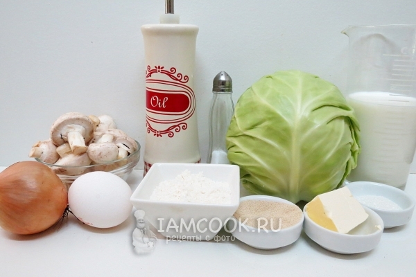 Ingredienser til patties med kål og svampe i ovnen