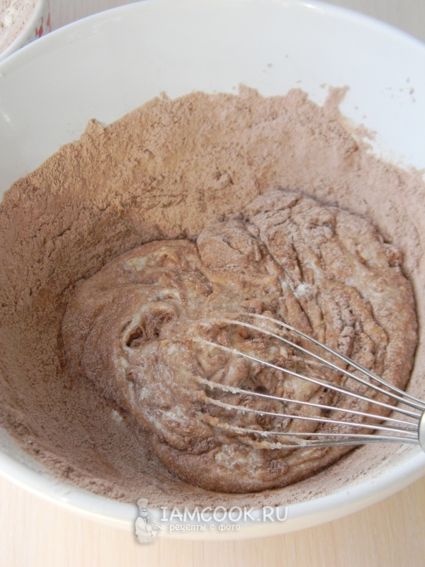 Add flour, cocoa and milk