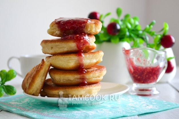 Photo of magnificent pancakes on kefir and dry yeast