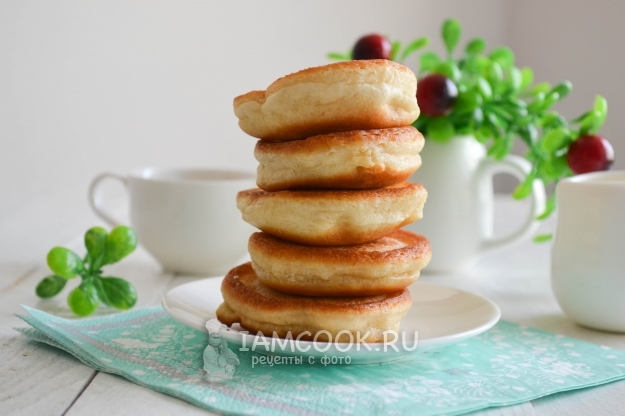 The recipe for lavish pancakes on kefir and dry yeast