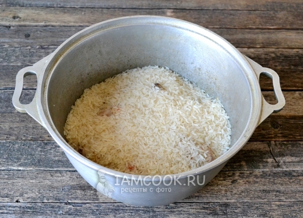 صب الأرز