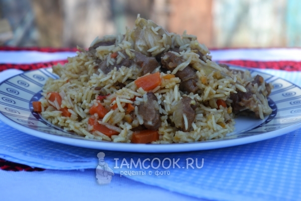 The recipe for pilaf in the cauldron at the stake