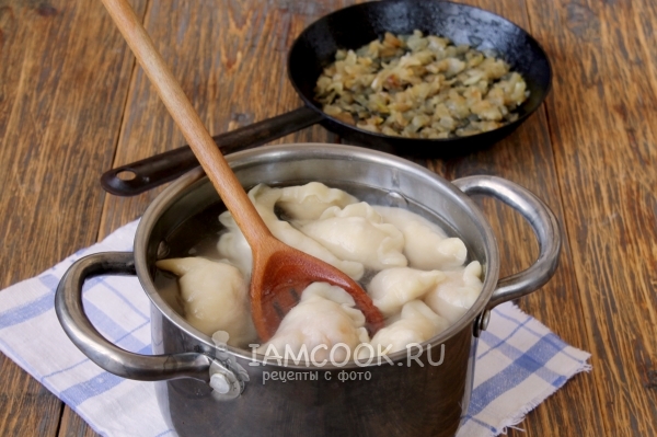 Recipe for lean dumplings with cabbage