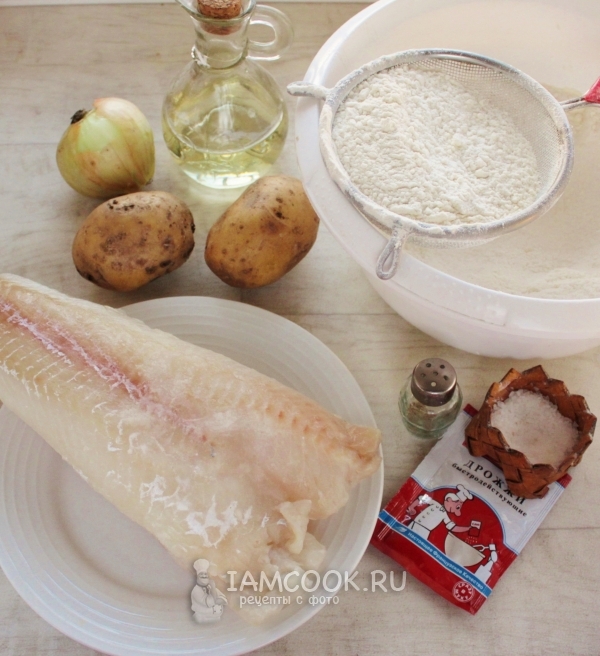 Ingredients for lean pie with fish