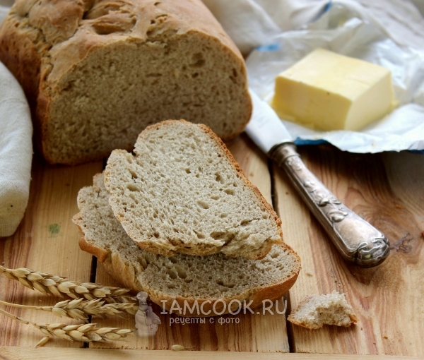 صورة من خبز القمح الجاودار في صانع الخبز