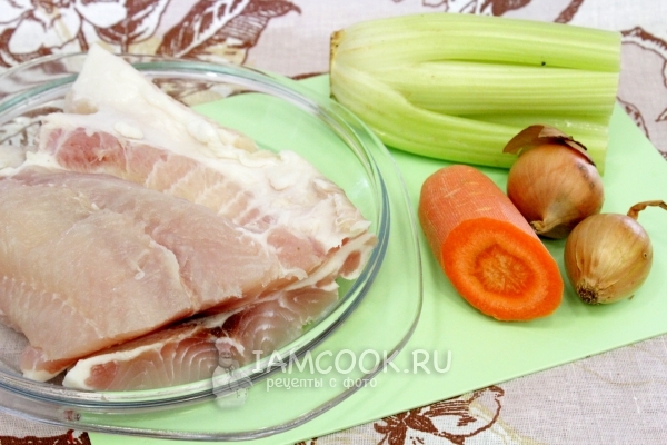 Συστατικά για τα μαγειρεμένα ψάρια στο πολλαπλό
