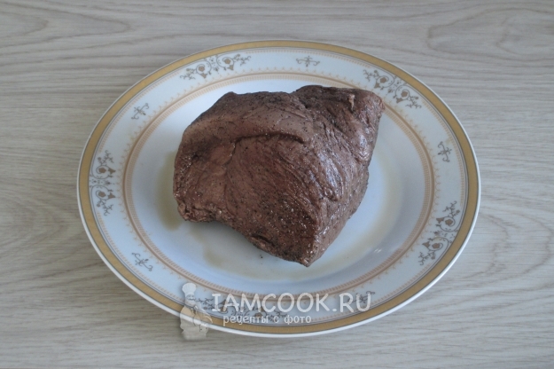 Foto di un roast beef sous-kind in un multivark