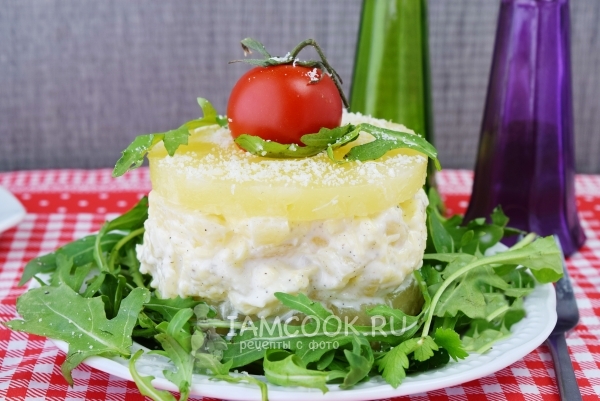 Receta de ensalada de piña con queso y ajo