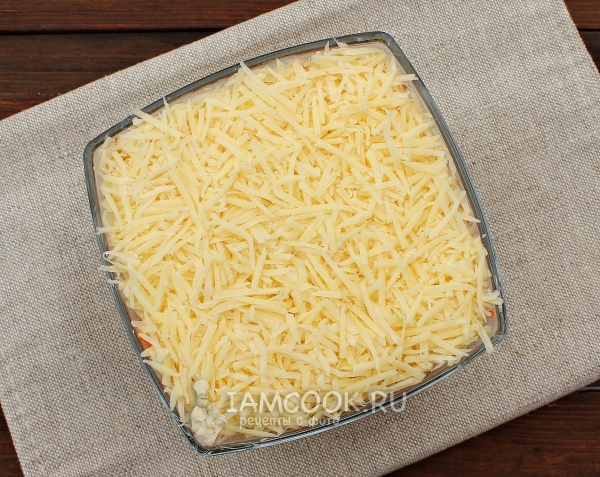 Βάλτε ένα στρώμα τυριού