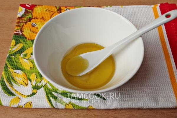 Комбинирайте масло с лимонов сок