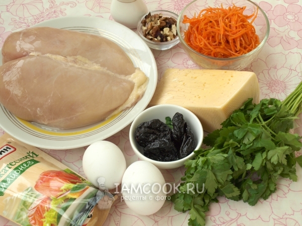 Ingredientes para ensalada de Marsella con ciruelas pasas y zanahorias coreanas