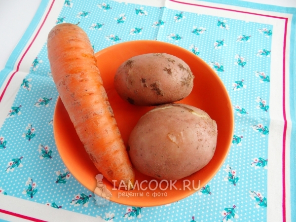 煮胡萝卜和土豆