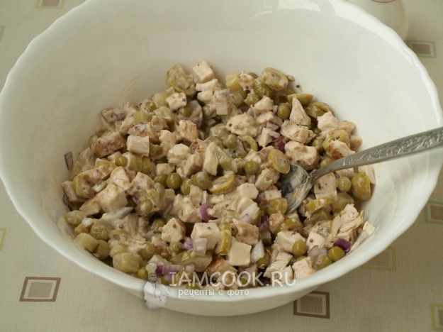 Salat med kylling og oliven